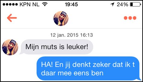 tinder gesprekken voorbeeld|Tinder gesprek tips: 12 Voorbeelden voor leuke Tinderchats